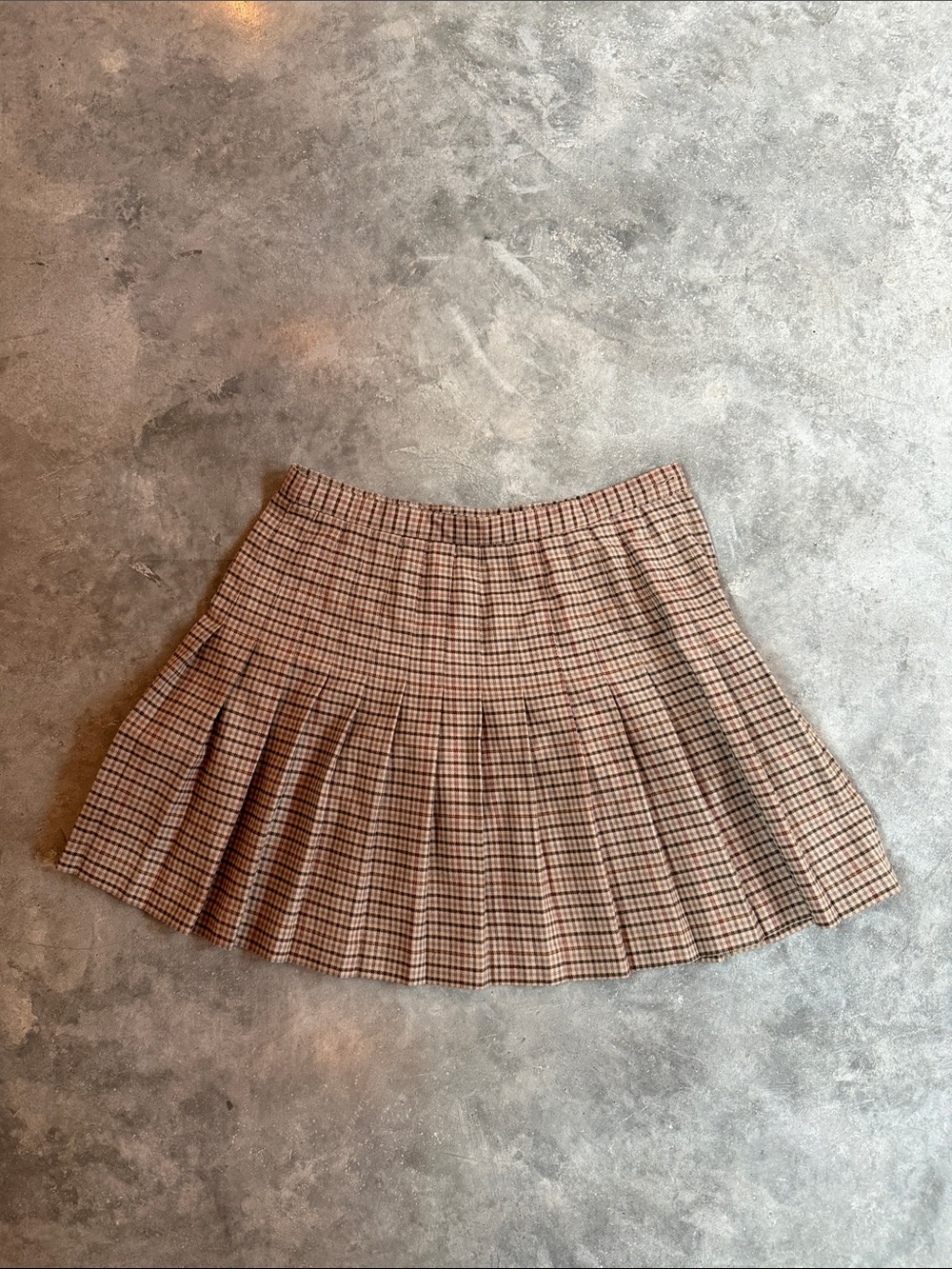 Vintage Hechter Plaid Pleated Mini Skirt in Burberry pattern - size 10